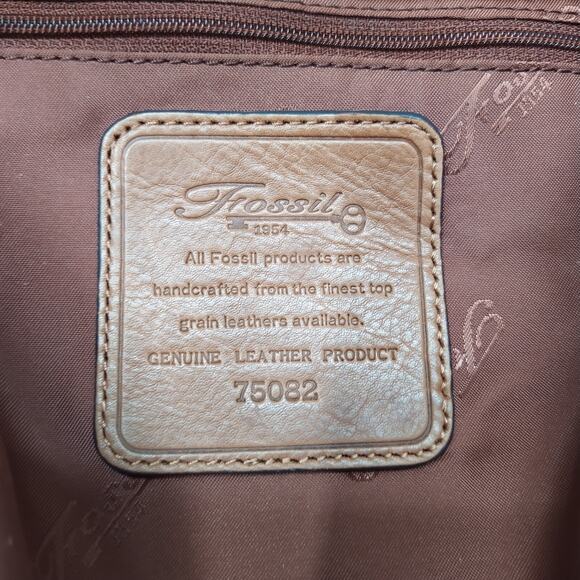 Fossil Brown Leather Front Pockets Zipper Closure Hobo Shoulder Bag - Picture 11 of 16